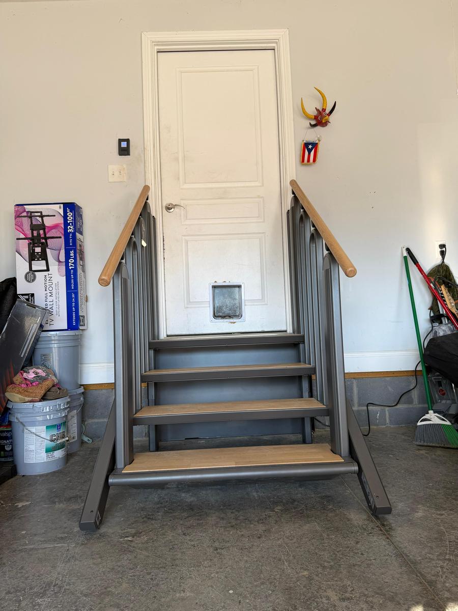 Interior VPL at elevated doorway